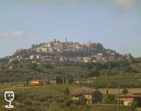 FB P1250622 Montepulciano copy
