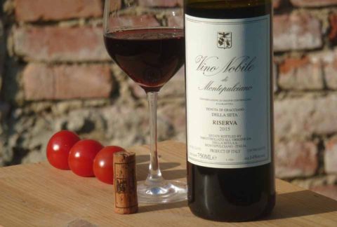 BL P1410846 VN Riserva 2015 Etiketa